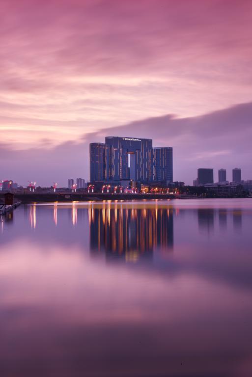 Doubletree By Hilton Hotel Anshun Exterior photo